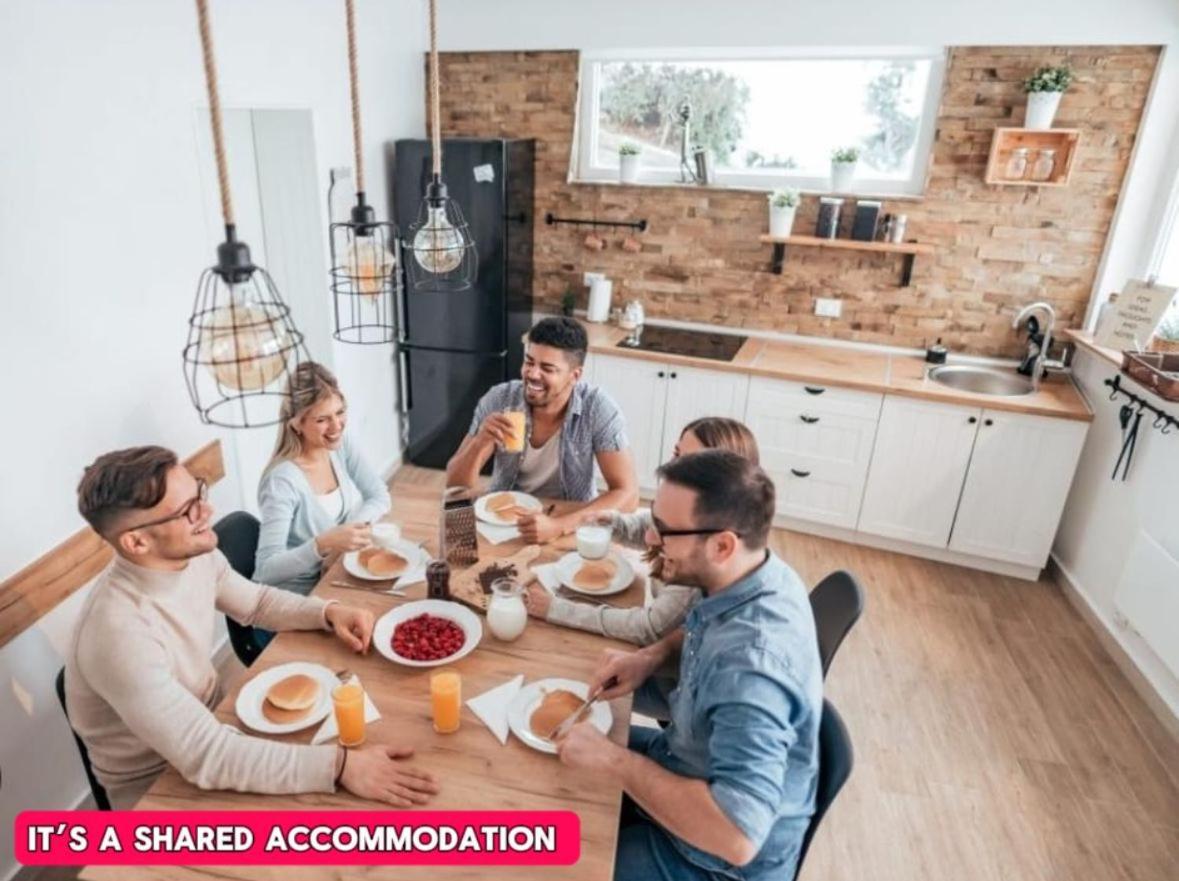 לידס *Rd9Bc* For Your Most Relaxed & Cosy Stay + Free Parking + Free Fast Wifi * מראה חיצוני תמונה